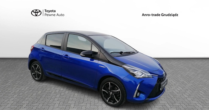 Toyota Yaris cena 67900 przebieg: 82231, rok produkcji 2017 z Grudziądz małe 232